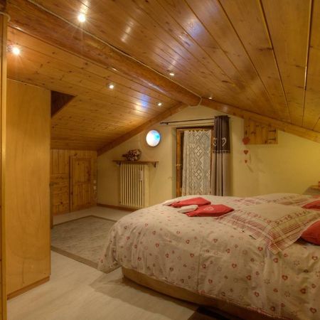 Appartamenti Lo Scoiattolo - Noce E Nocciola Pré-Saint-Didier Kültér fotó