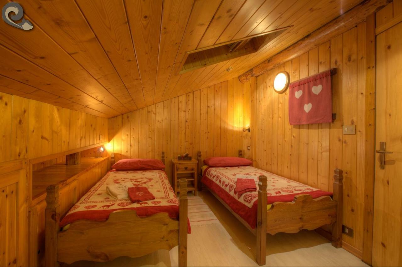 Appartamenti Lo Scoiattolo - Noce E Nocciola Pré-Saint-Didier Kültér fotó